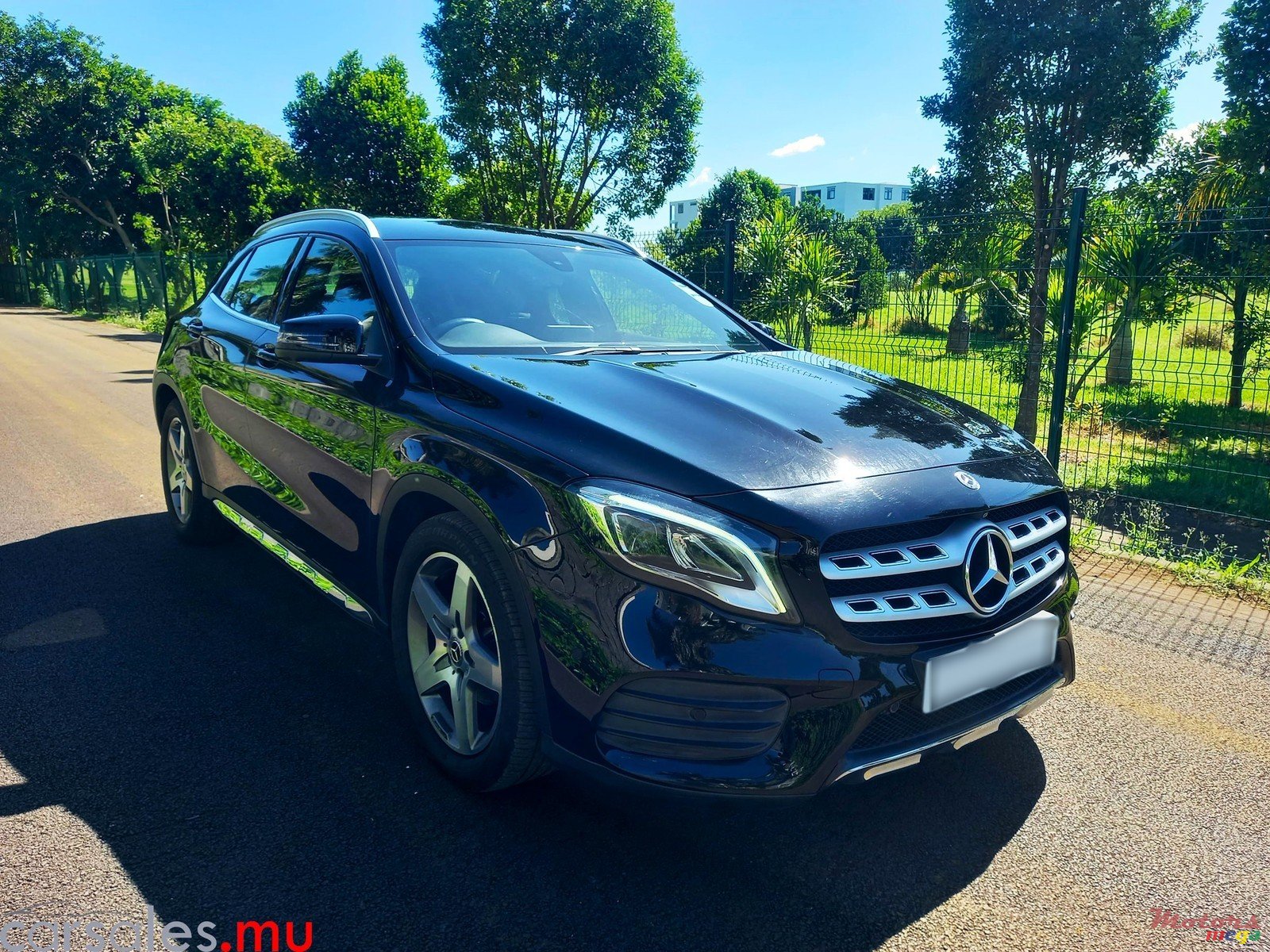 2020' Mercedes-Benz GLA 200 AMG 1.6 photo #1