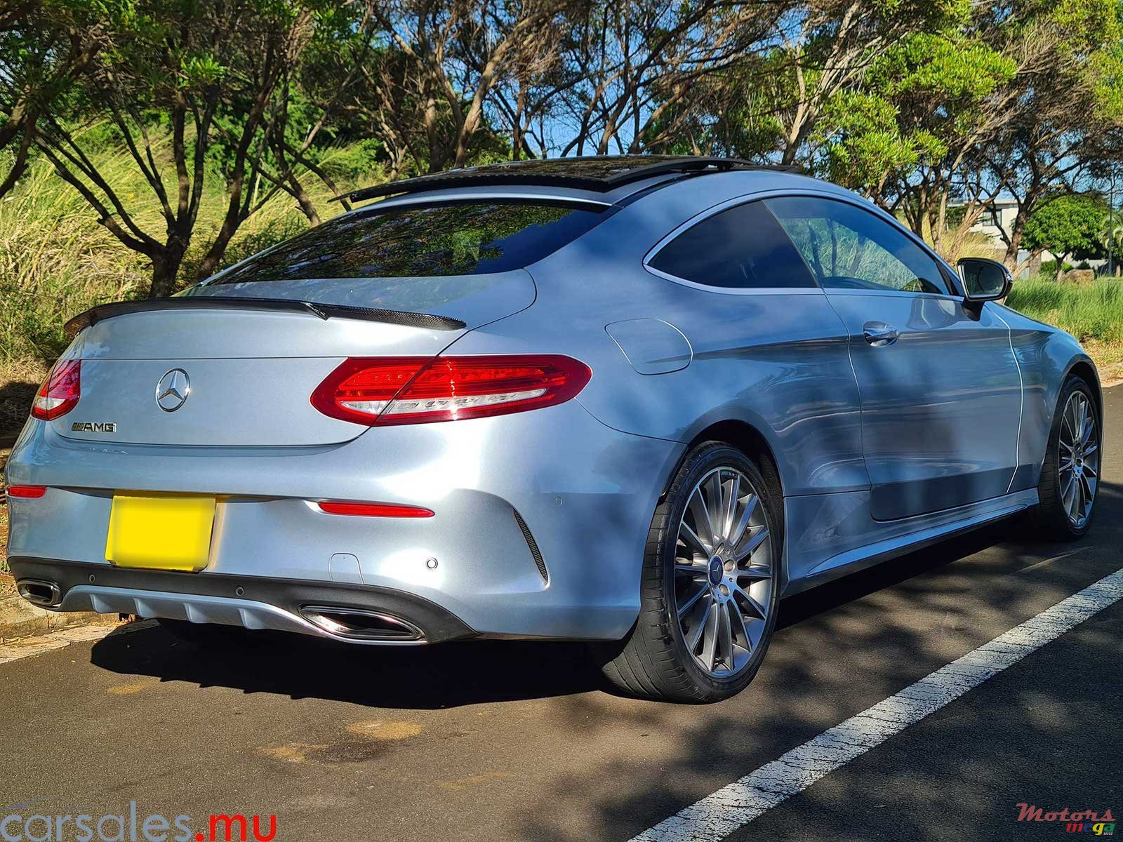 2016' Mercedes-Benz C 180 Coupé AMG photo #4