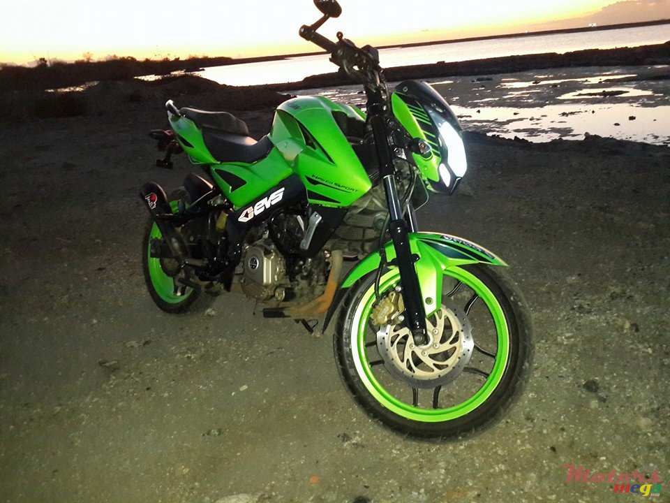 2013' Bajaj Pulsar photo #5