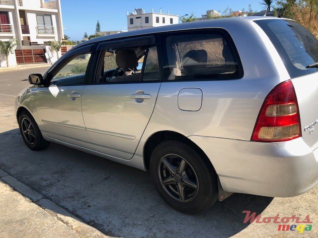 2001' Toyota Fielder photo #5
