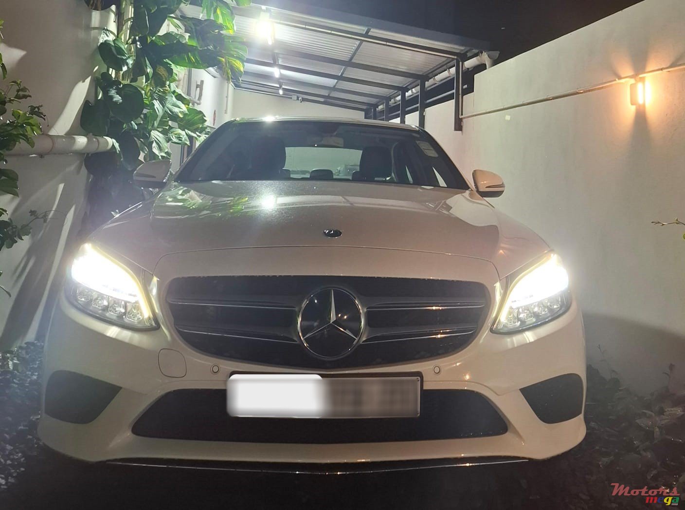 2020' Mercedes-Benz C 200 photo #1