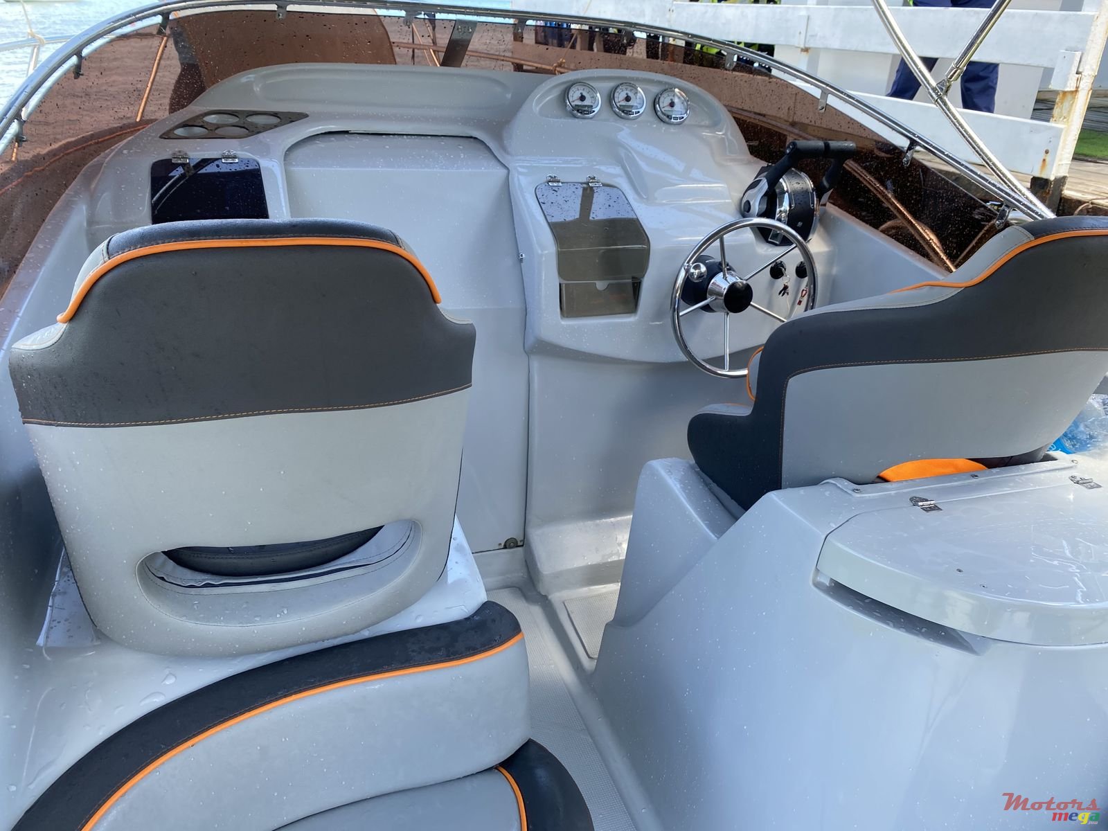 2020' Legend L28 photo #6