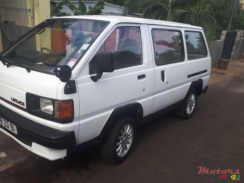 1991' Toyota LiteAce No modification photo #4