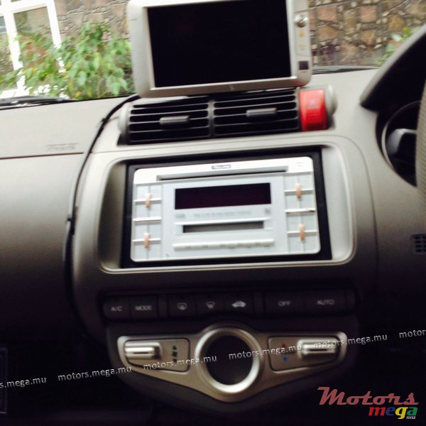 2006' Honda Jazz photo #3