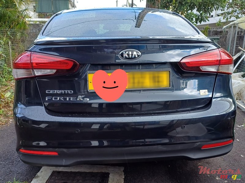 2016' Kia Cerato Forte k3 photo #4