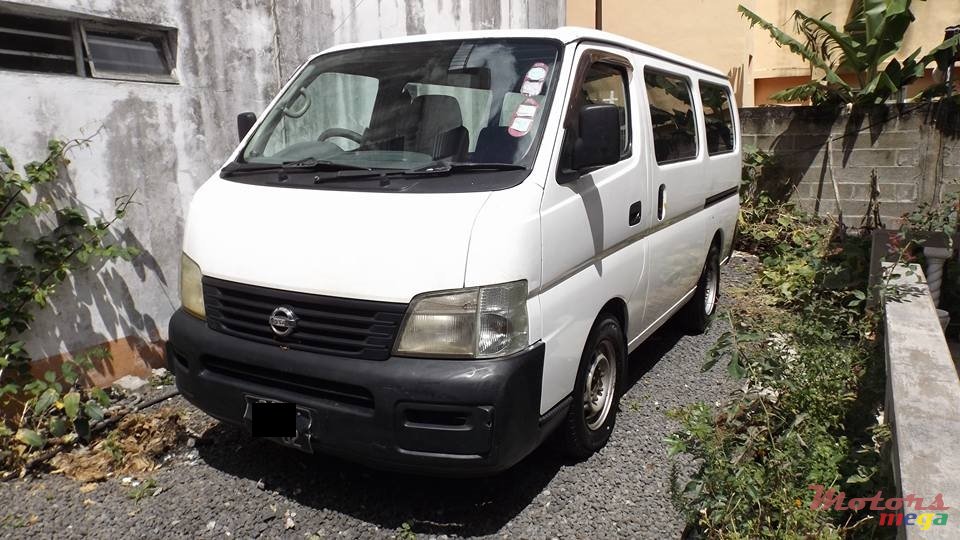 2002' Nissan Caravan photo #3