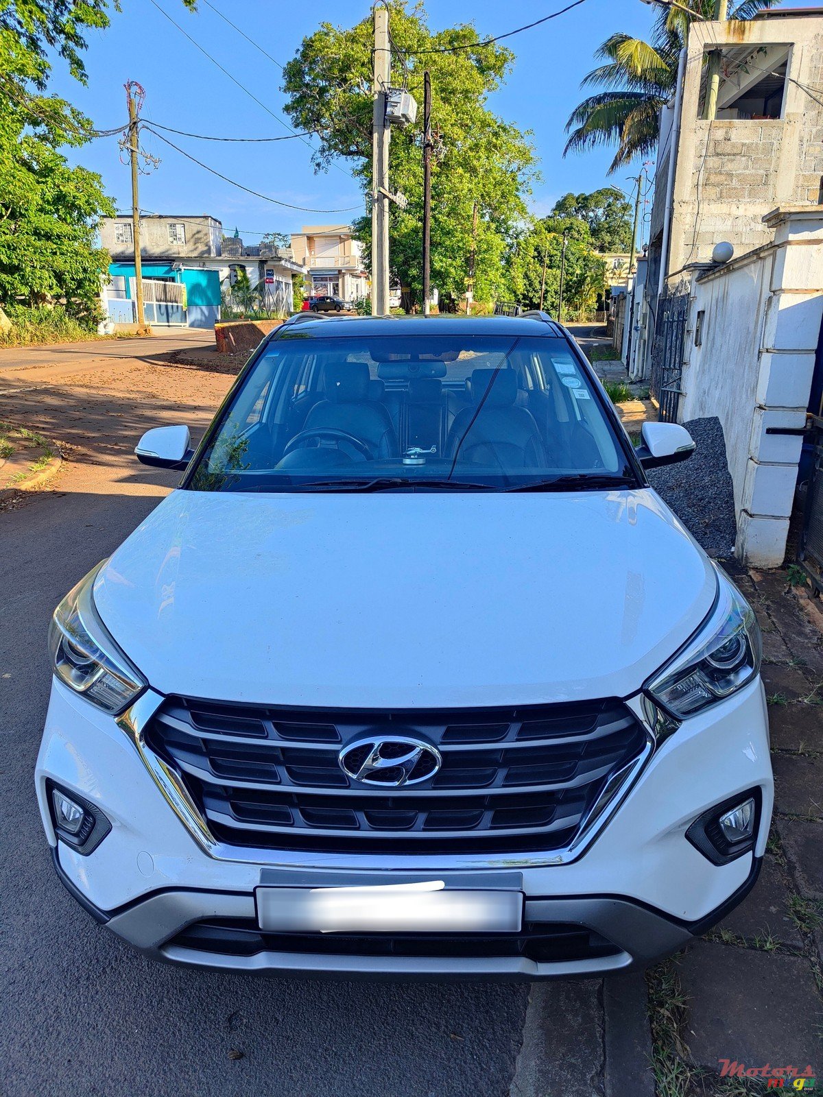 2019' Hyundai photo #2