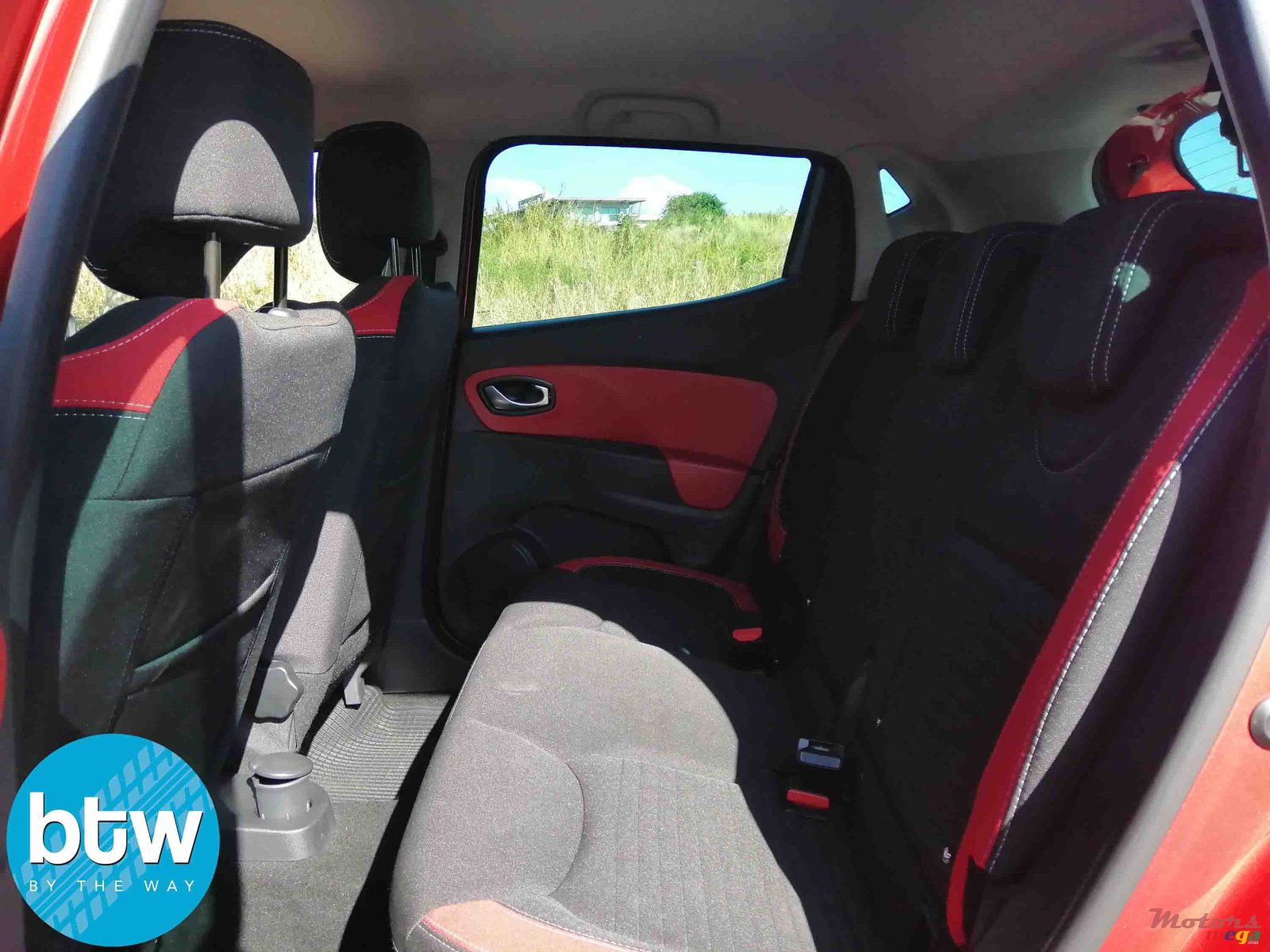 2016' Renault Clio 4 -120hp photo #3