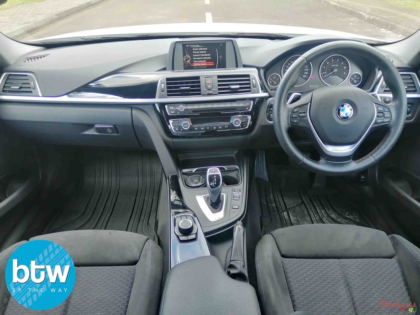 2016' BMW 320 photo #5