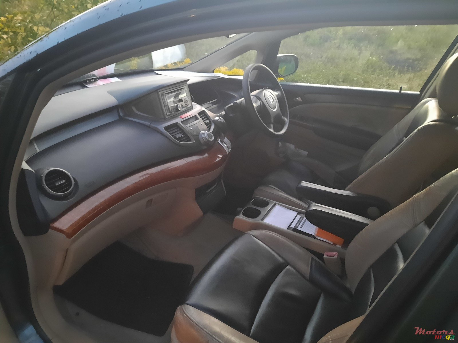 2004' Honda photo #3