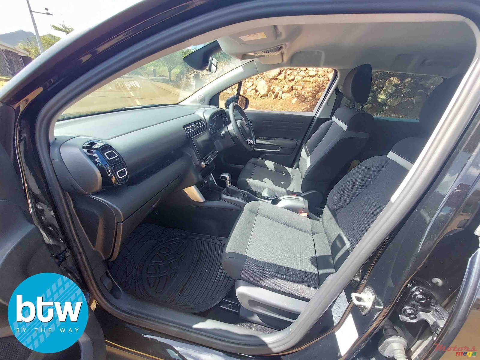 2018' Citroen C3 photo #4