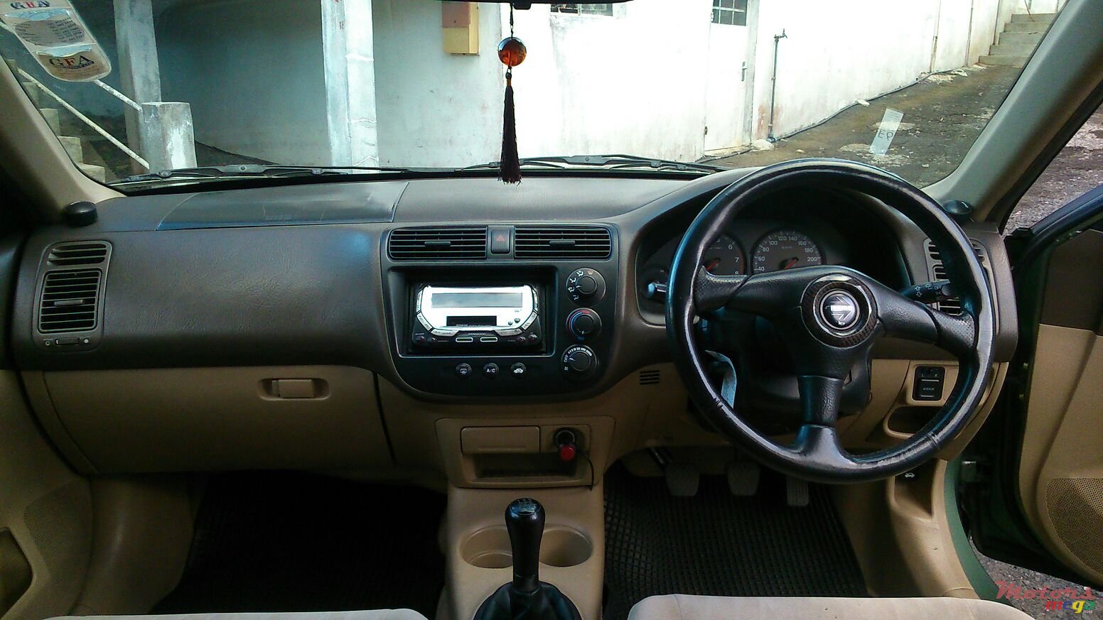 2004' Honda photo #4