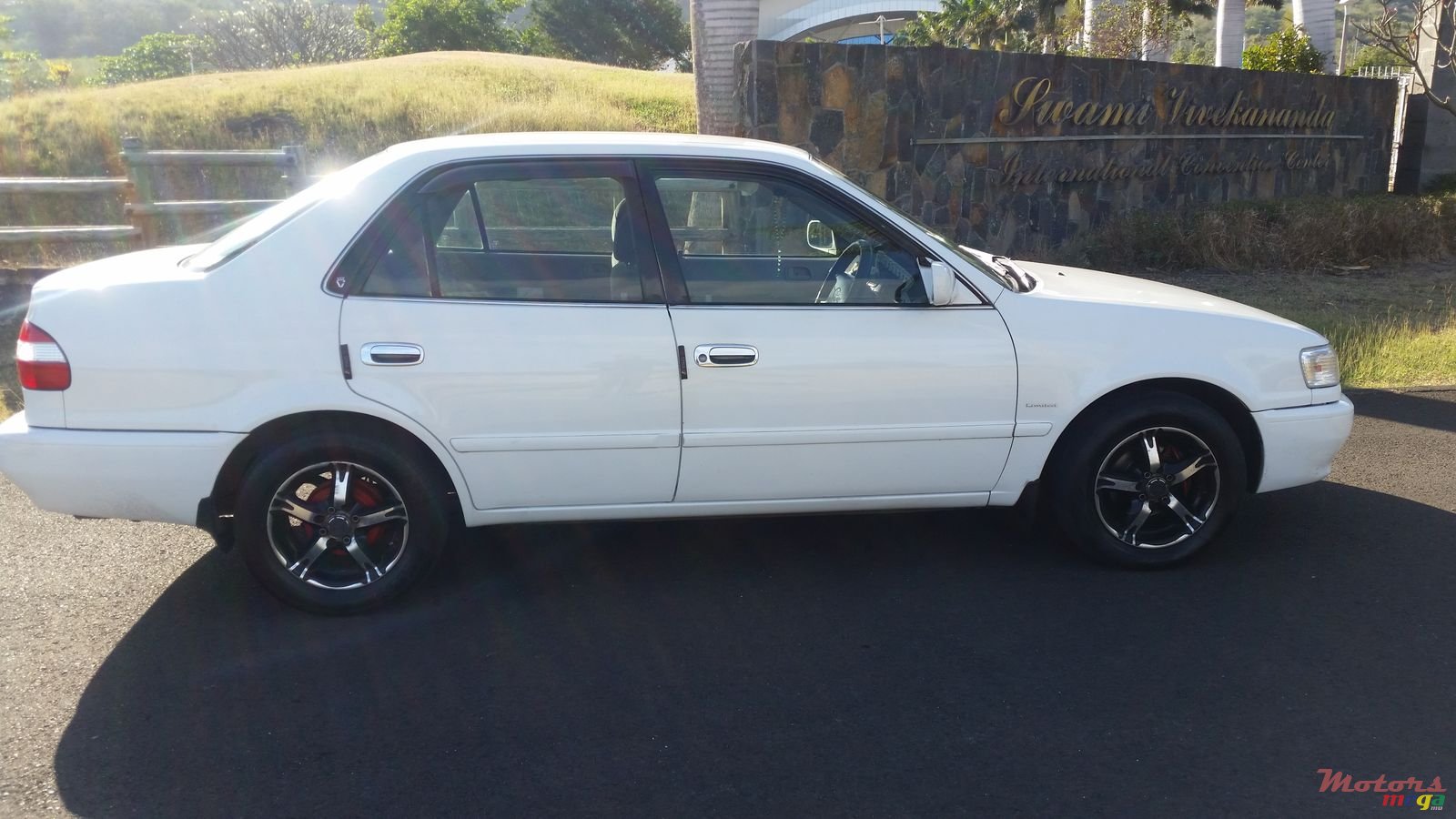 1999' Toyota Corolla Ee111 photo #1