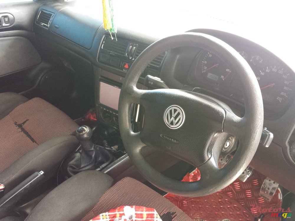 2000' Volkswagen Bora photo #4