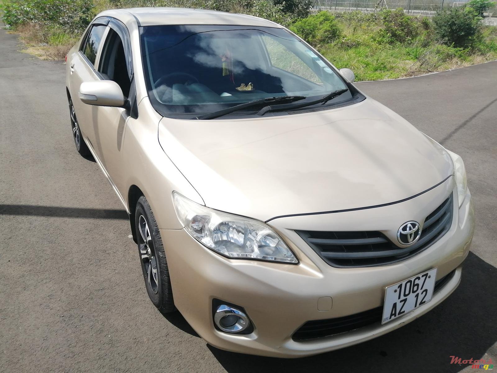 2012' Toyota Corolla photo #6