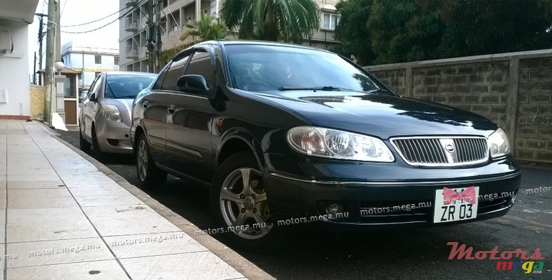 2003' Nissan N17 photo #1