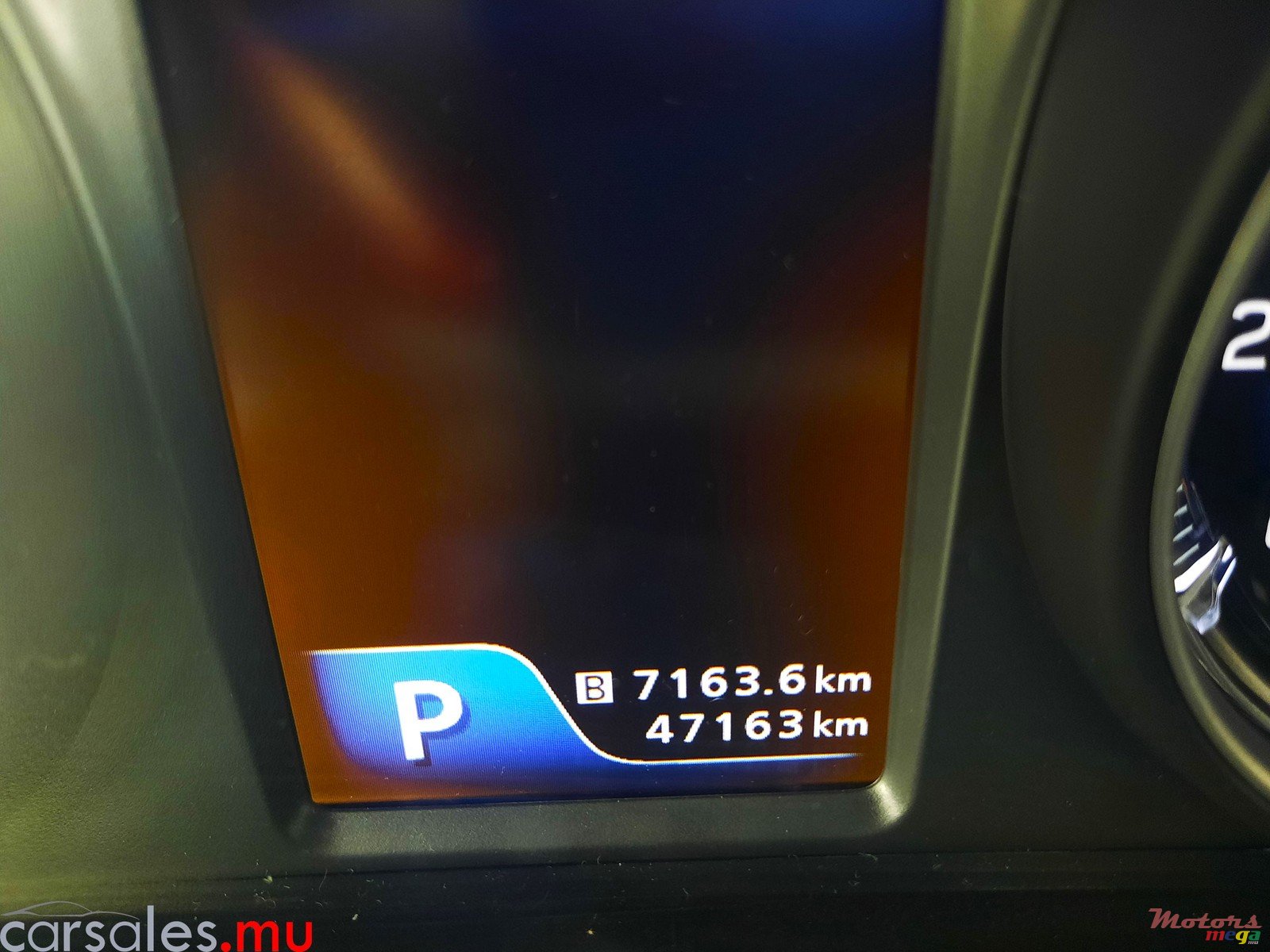 2019' Suzuki Baleno GLX photo #7