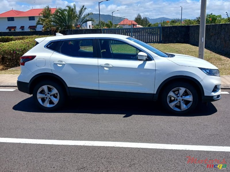 2019' Nissan Qashqai Acenta photo #3