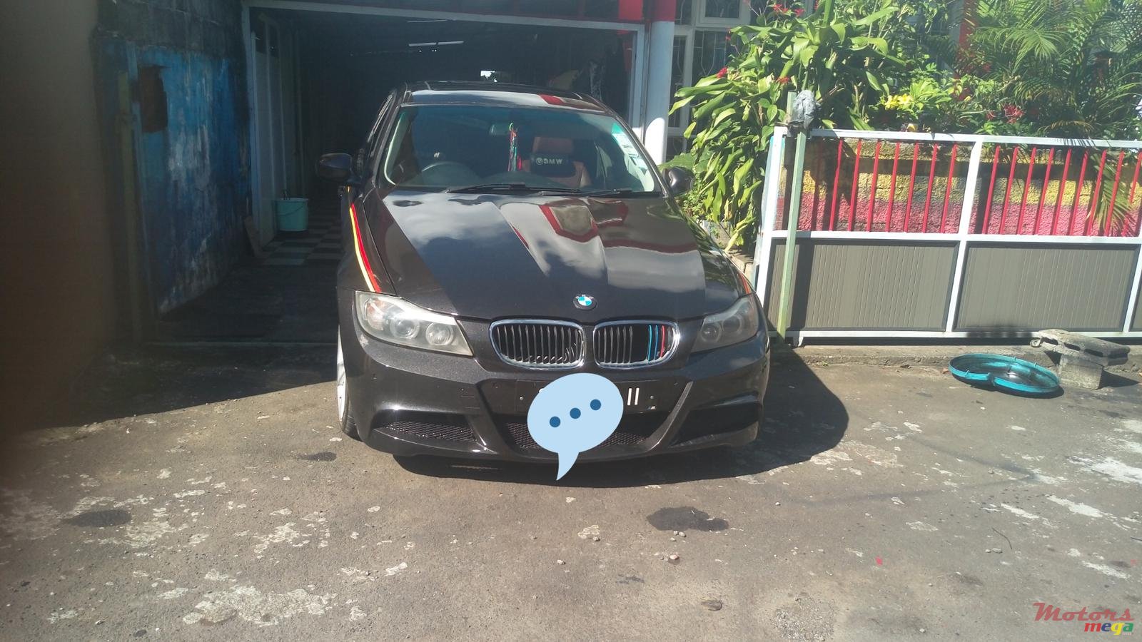 2011' BMW 3 Series photo #7