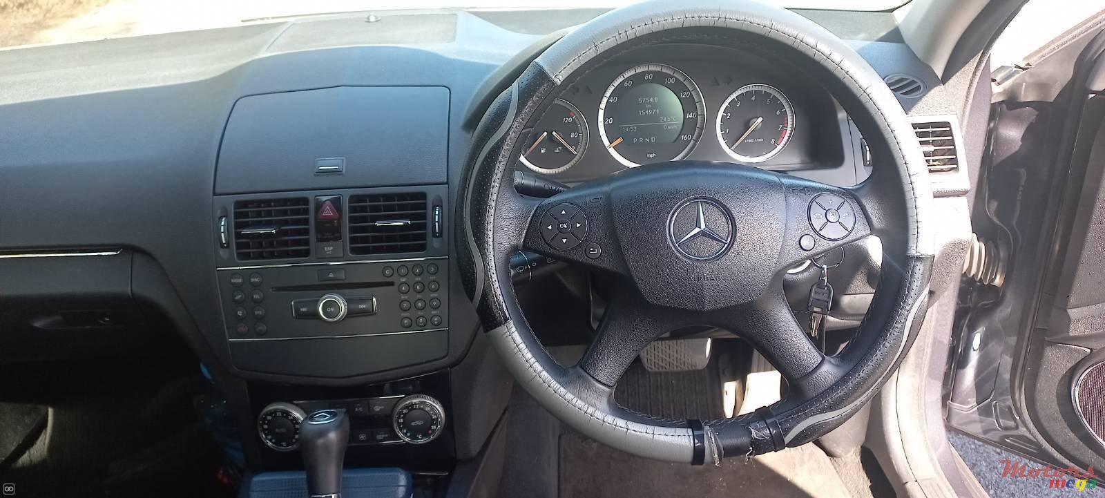 2008' Mercedes-Benz CL 180 photo #2