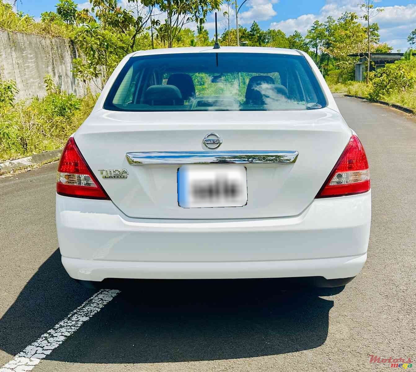 2008' Nissan Tiida photo #4