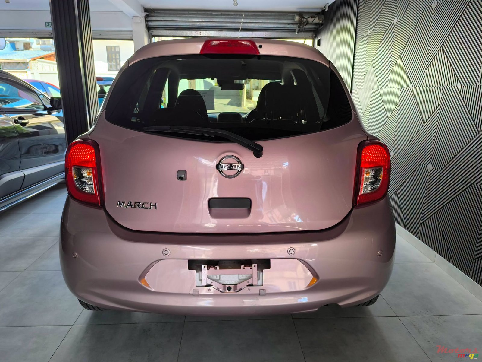 2022' Nissan March photo #6