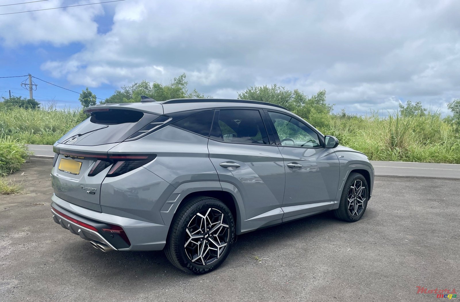 2023' Hyundai Tucson photo #2