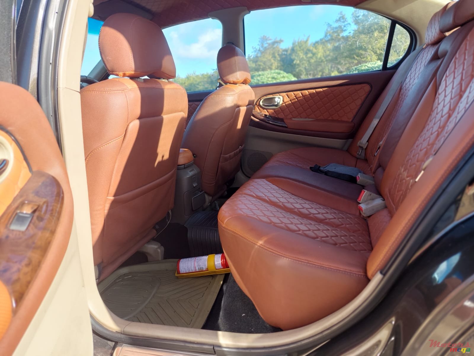 2003' Nissan Cefiro photo #3