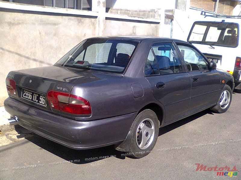 1996' Proton Wira photo #1