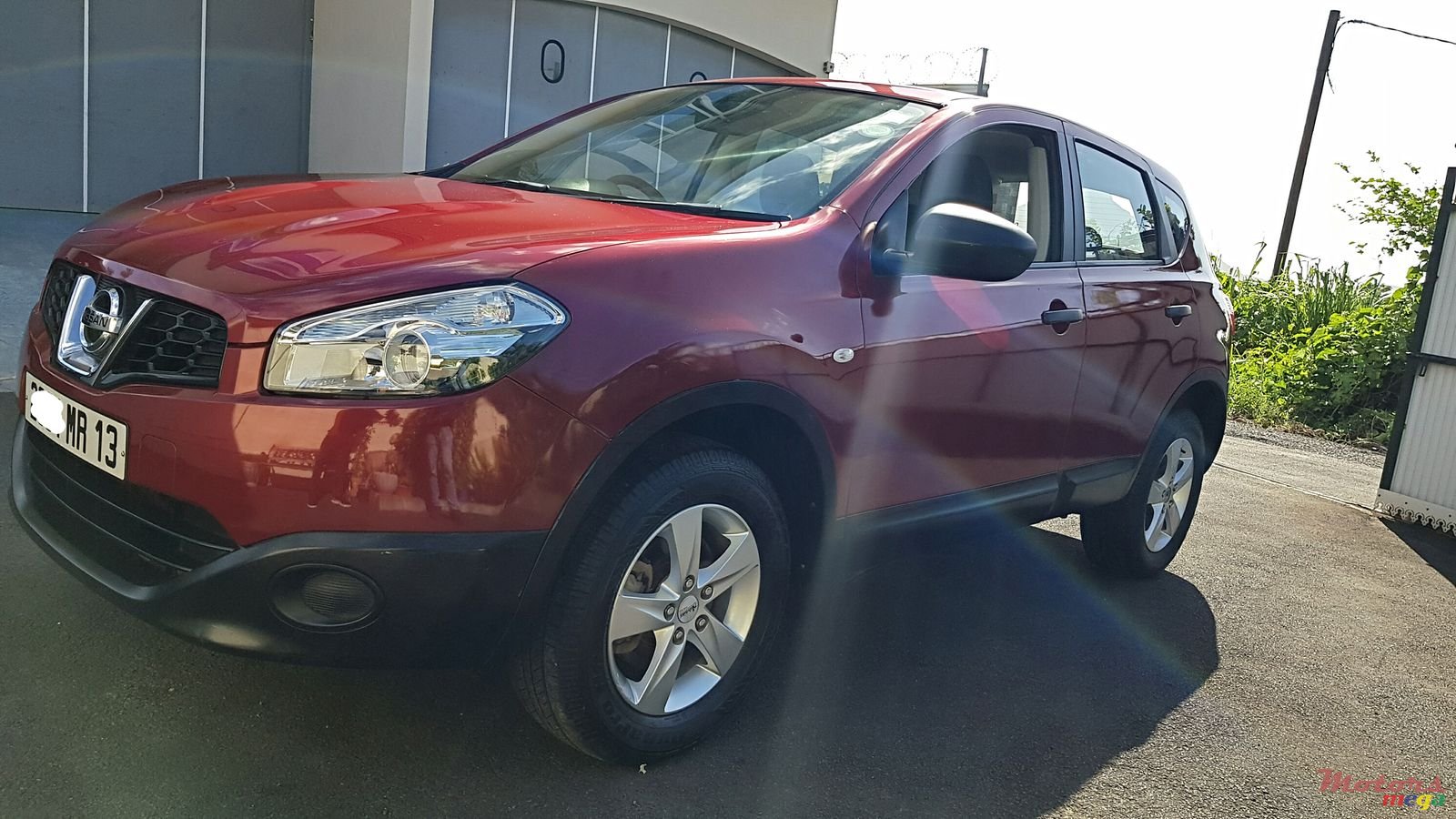 2013' Nissan Qashqai 1.6 photo #2