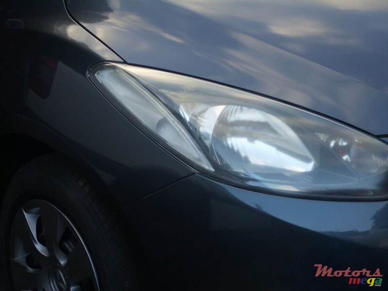 2010' Mazda Demio original mint condition photo #2