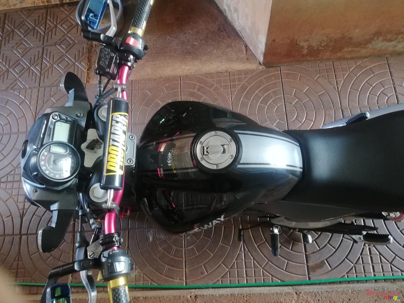 2017' Keeway RKV 200s photo #6