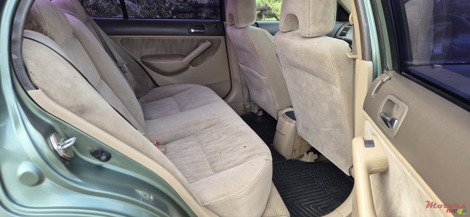 2004' Honda Civic ES 8 photo #6