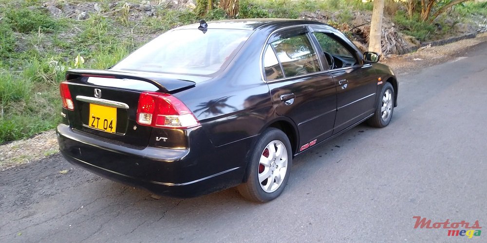 2004' Honda Civic VTI photo #4