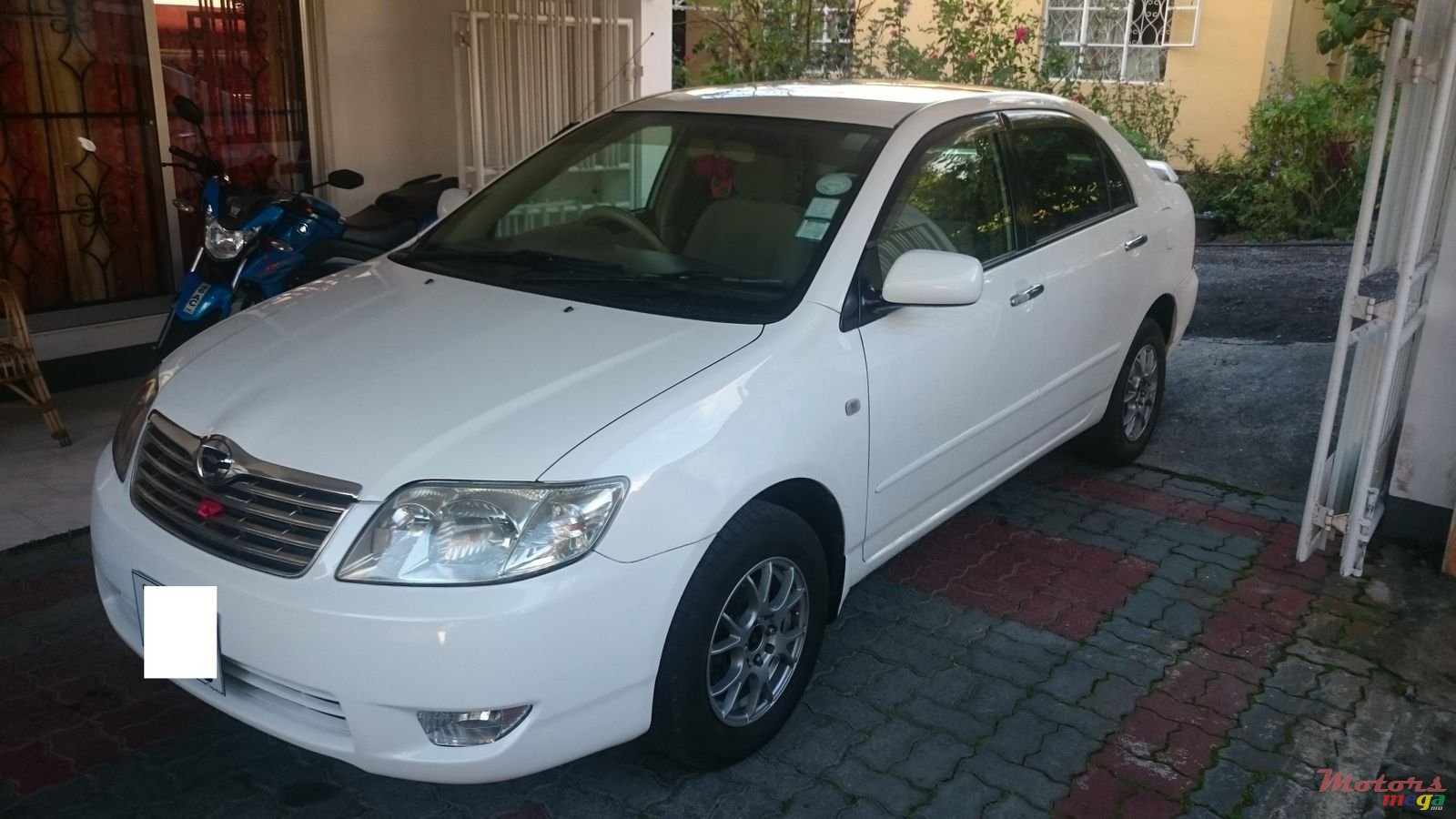 2005' Toyota Corolla NZE Grade X 40th anniversary photo #1