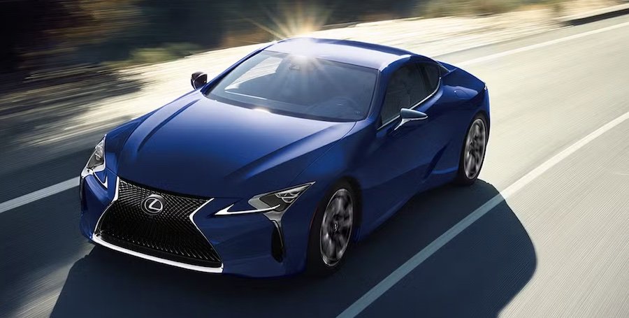 Lexus Kills Its Prettiest Hybrid Model