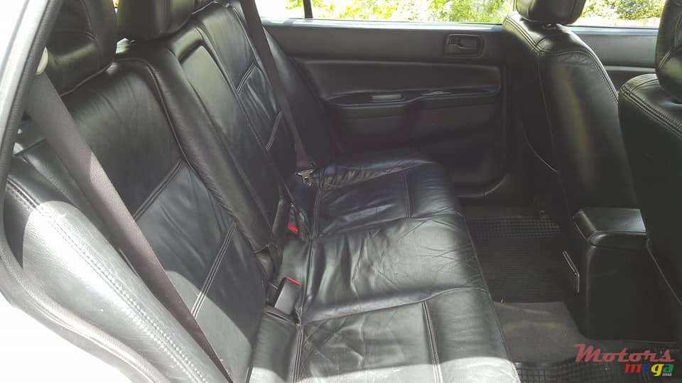 2007' Mitsubishi Lancer photo #7