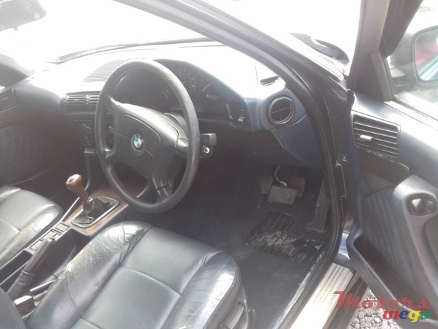 1994' BMW 525 photo #3