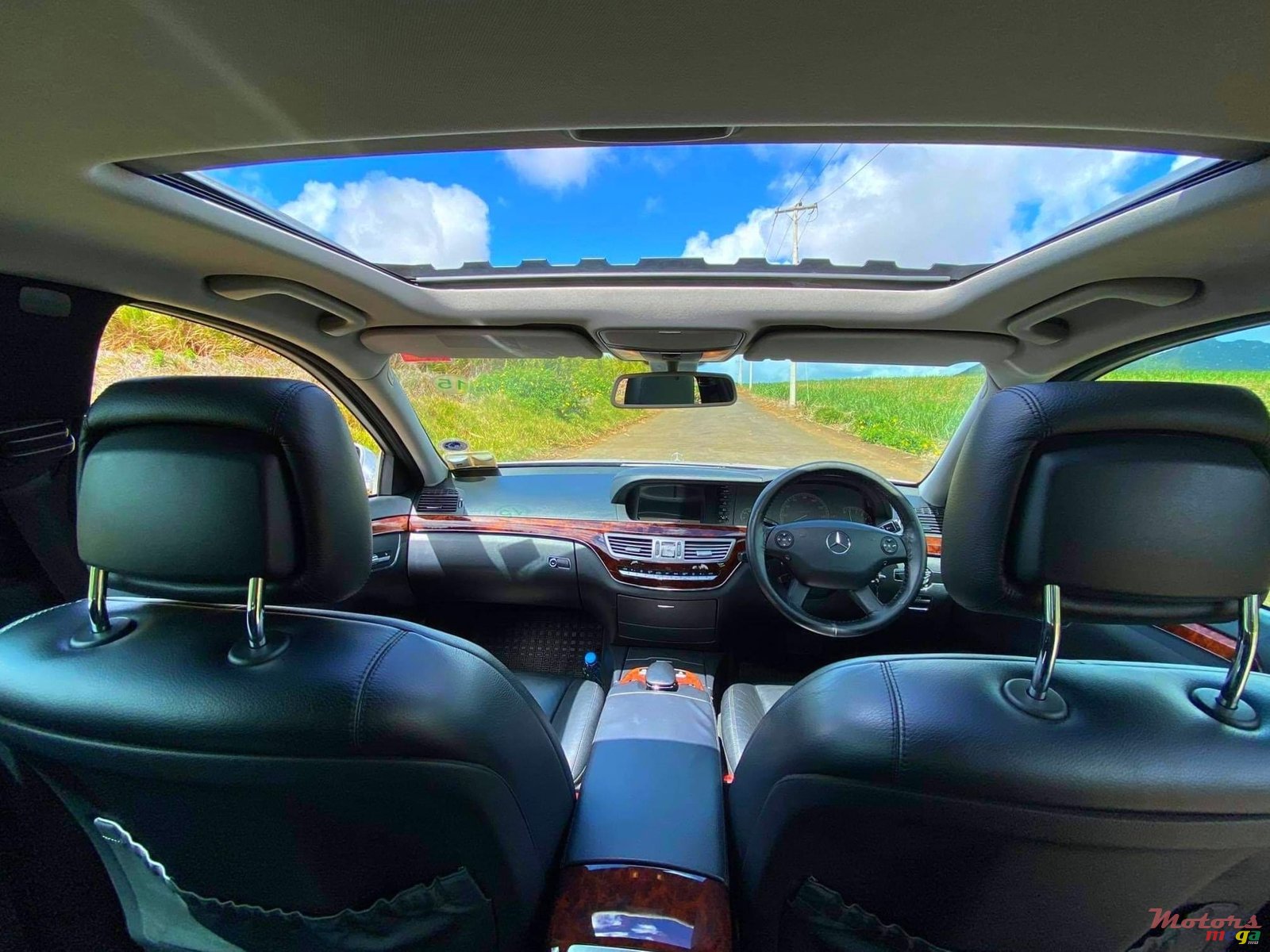 2009' Mercedes-Benz S 320 LWB photo #6