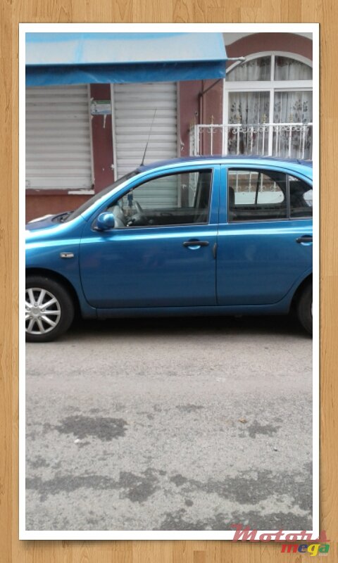 2004' Nissan photo #1