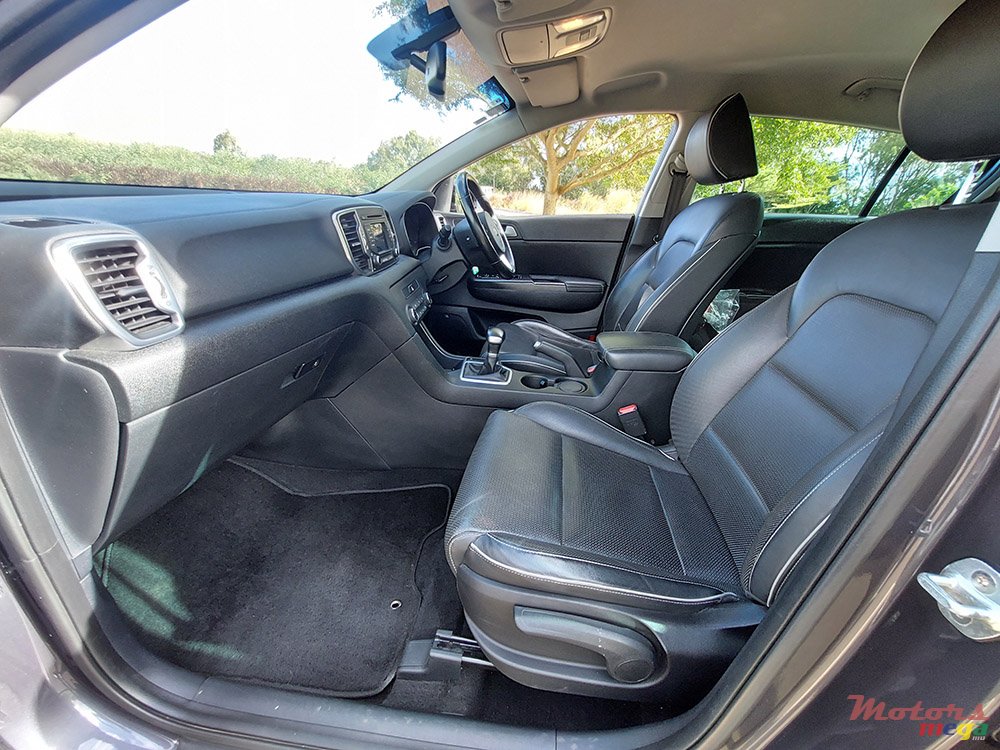 2016' Kia Sportage photo #3