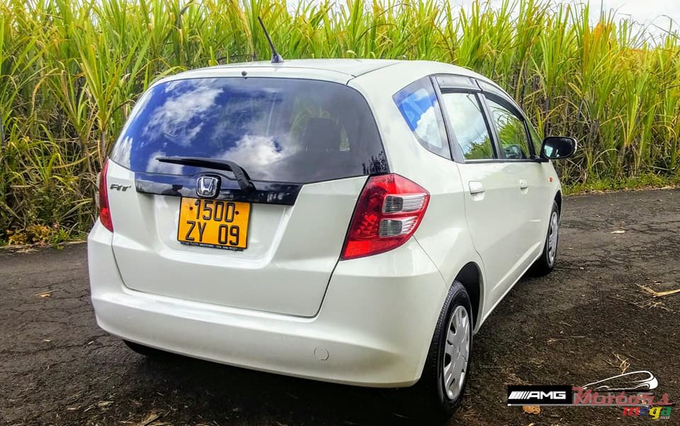 2009' Honda Fit photo #3