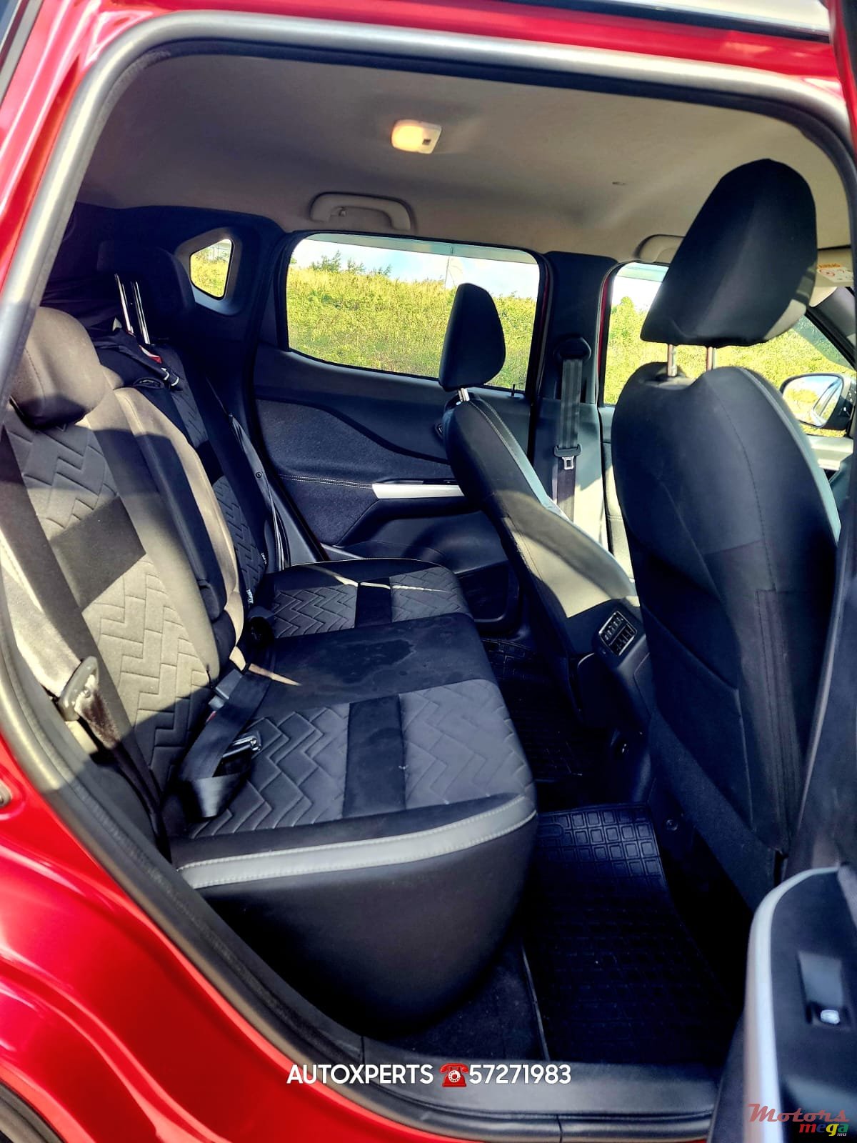 2021' Nissan photo #5