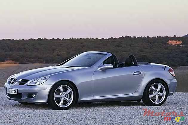 2007' Mercedes-Benz SLK 200 photo #1