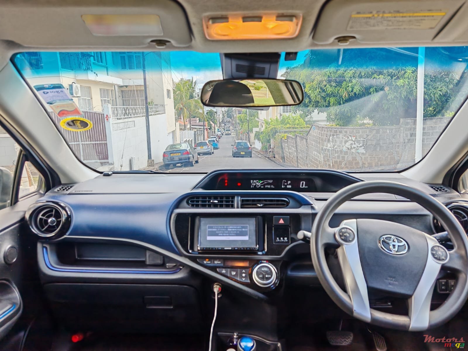 2016' Toyota Aqua photo #7