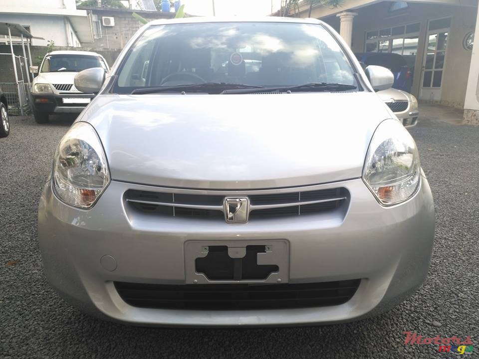 2013' Toyota Paseo photo #1