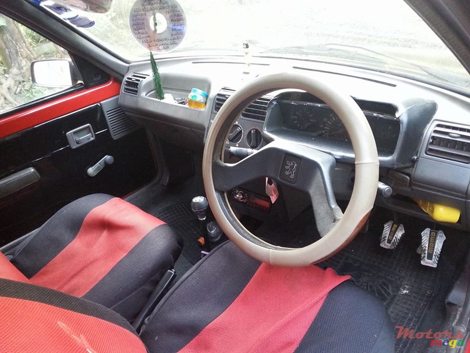 1993' Peugeot 205 photo #3