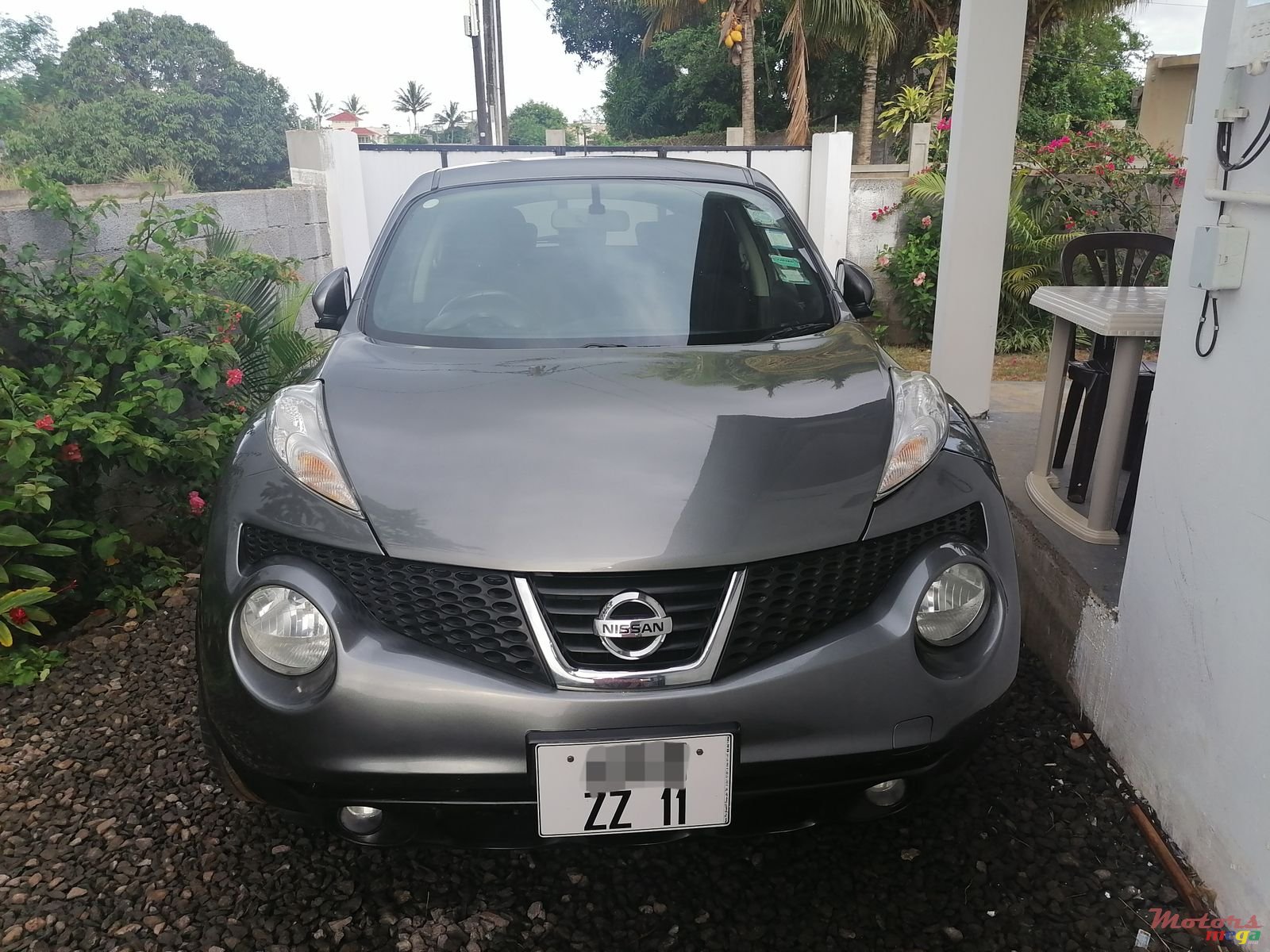 2011' Nissan Juke photo #1