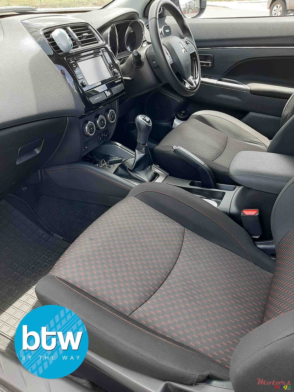 2019' Mitsubishi ASX photo #5