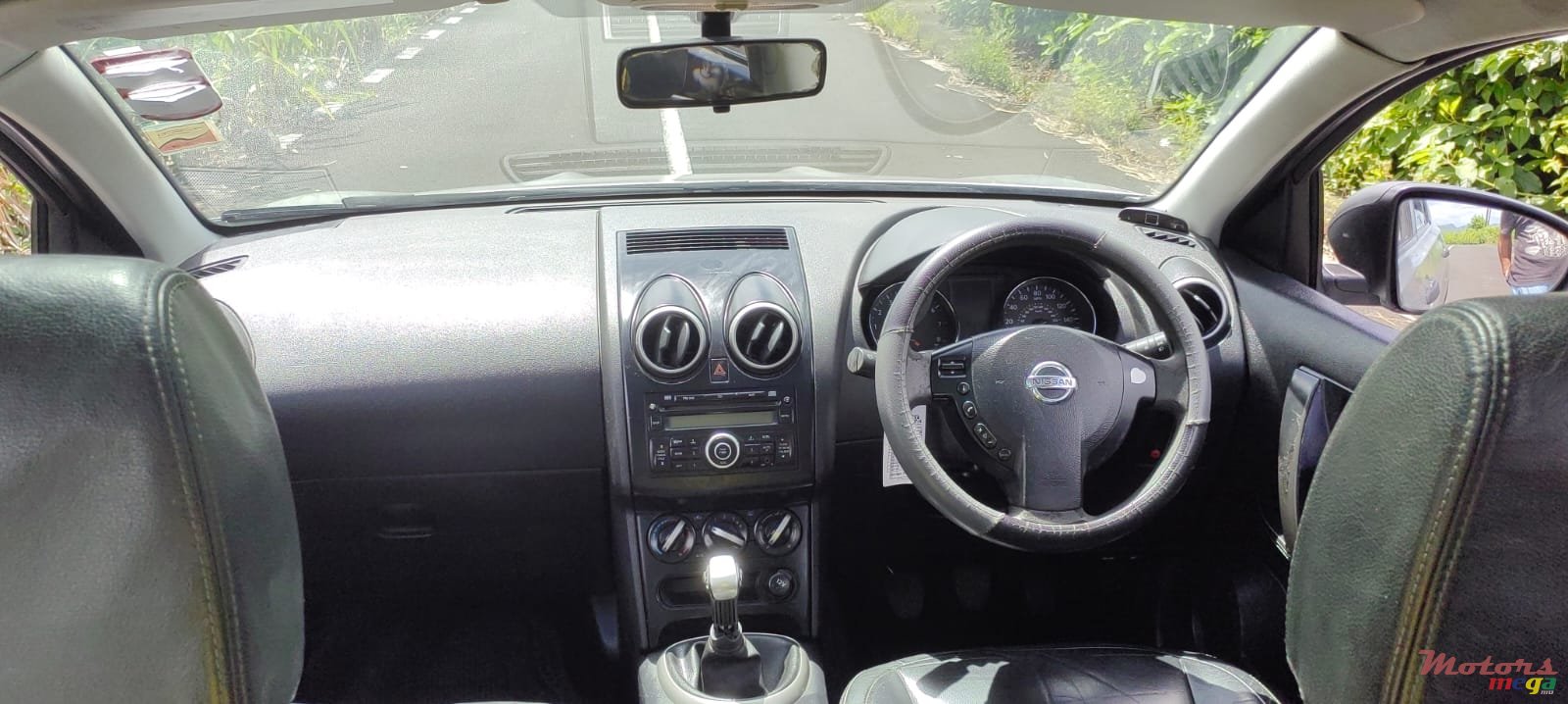 2012' Nissan Qashqai+2 photo #6